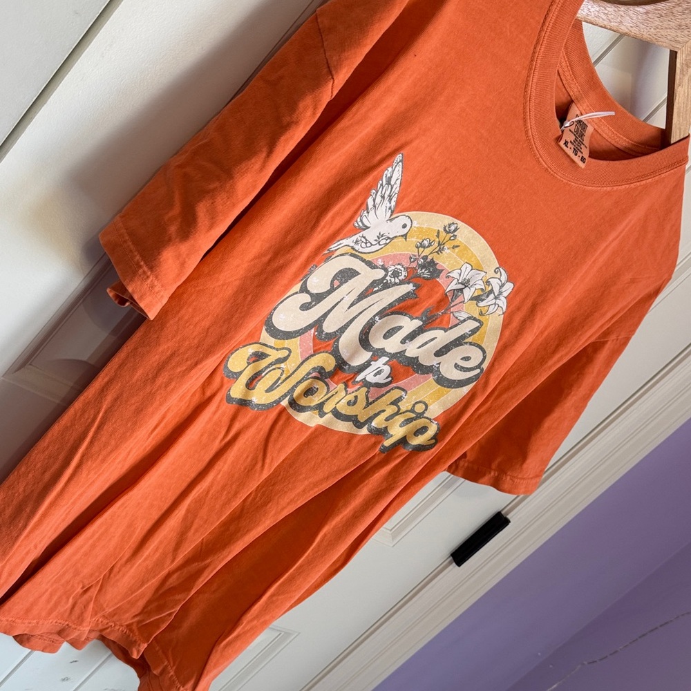 Comfort Colors Orange Crewneck Tee with Tag Size XL - Picture 4 of 4
